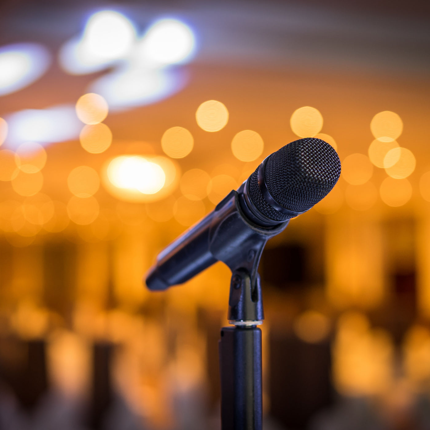 Wireless Microphone Systems: Optical vs. Analog